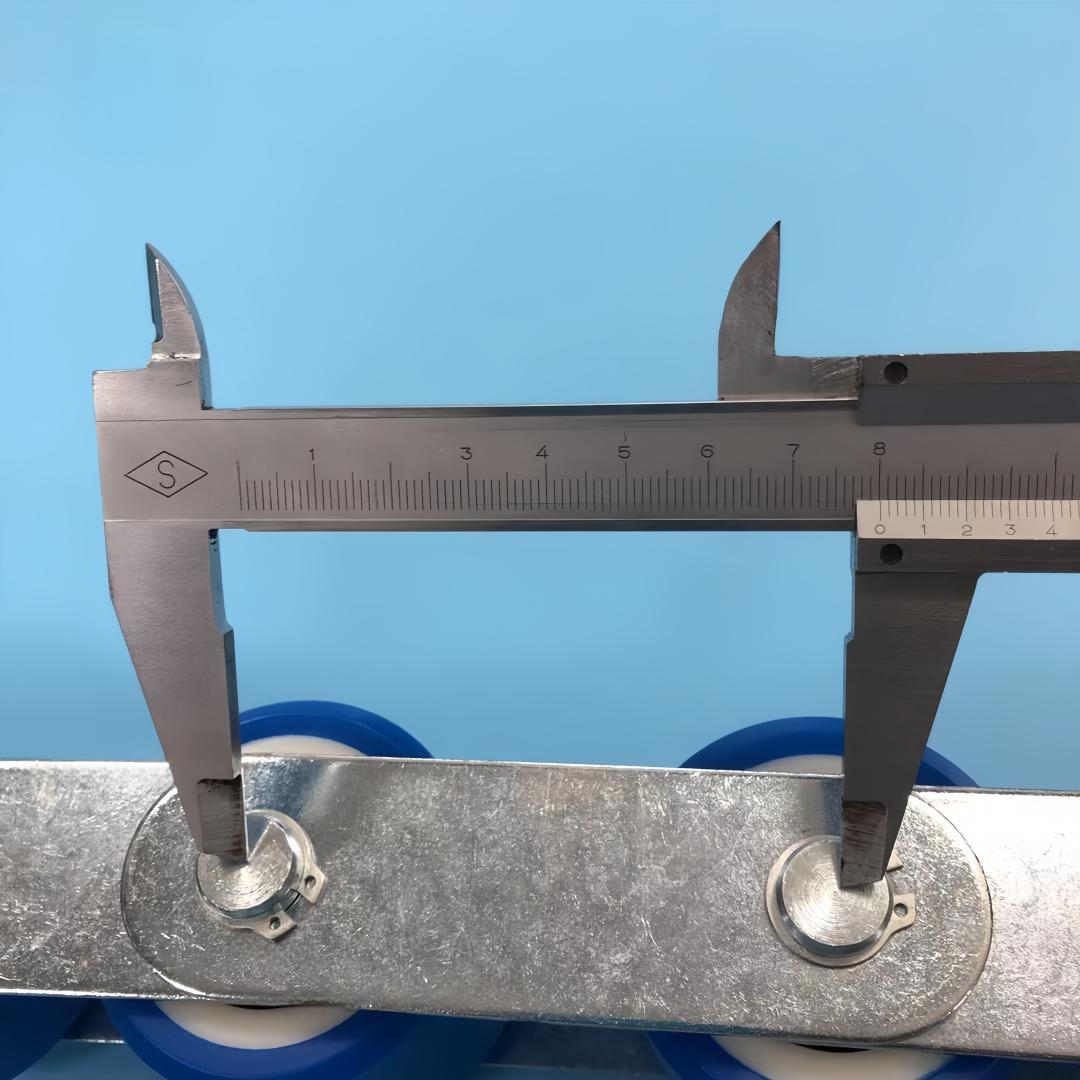  SOK Escalator Pressure Belt Chain with 6 Rollers Pitch is 80mm Roller Size 60*55