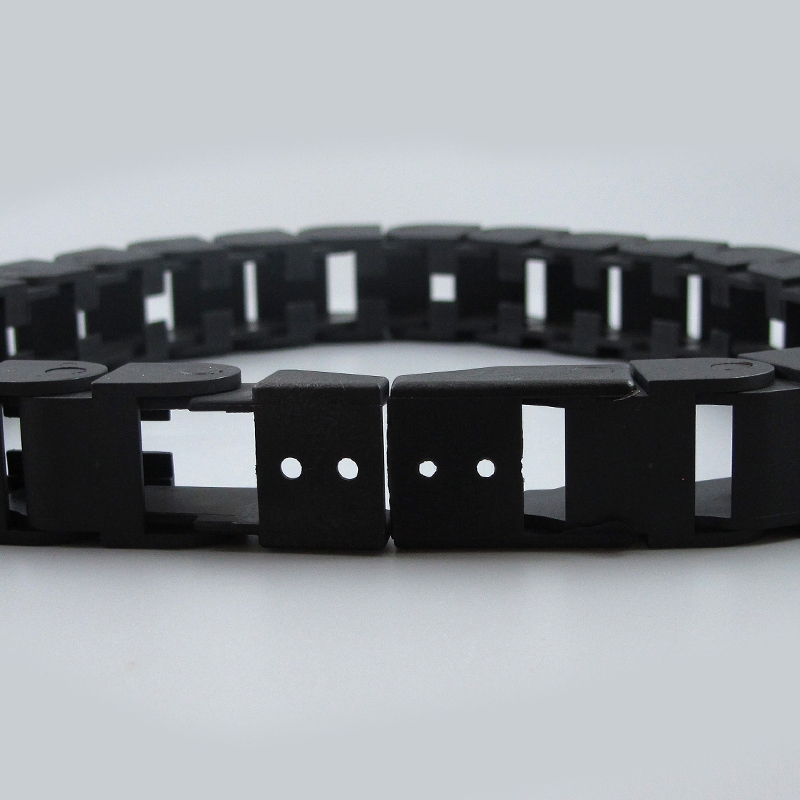 Elevator spare parts Light curtain chain tank chain door machine drag chain 24 * 19 50cm elevator accessories