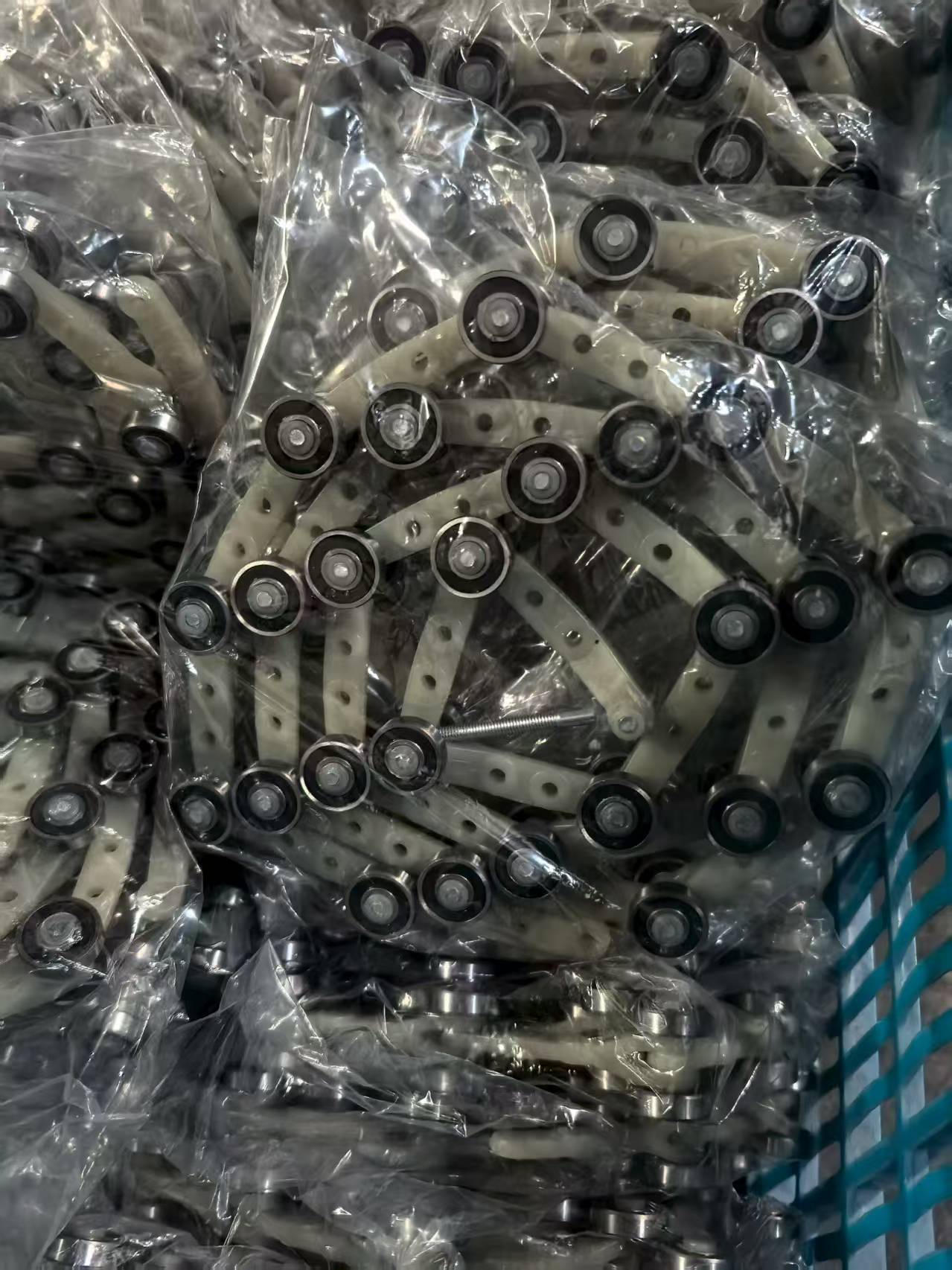 Essential Knowledge Points on Escalator Rotary Chains