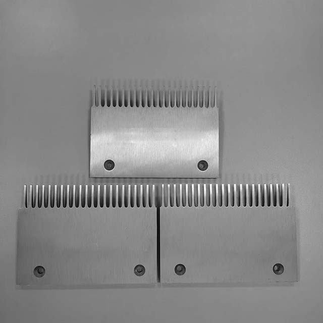 Moving Walks Comb Plate XAA453AV 22 Teeth Aluminum Alloy Comb Plate