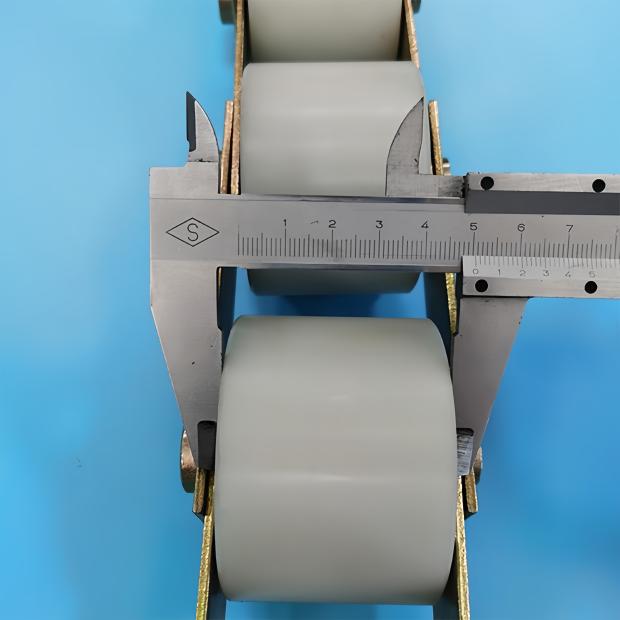  SOK Original Quality Escalator pressure chain with 5 Rollers pitch Is 85mm Roller Size 70*50mm