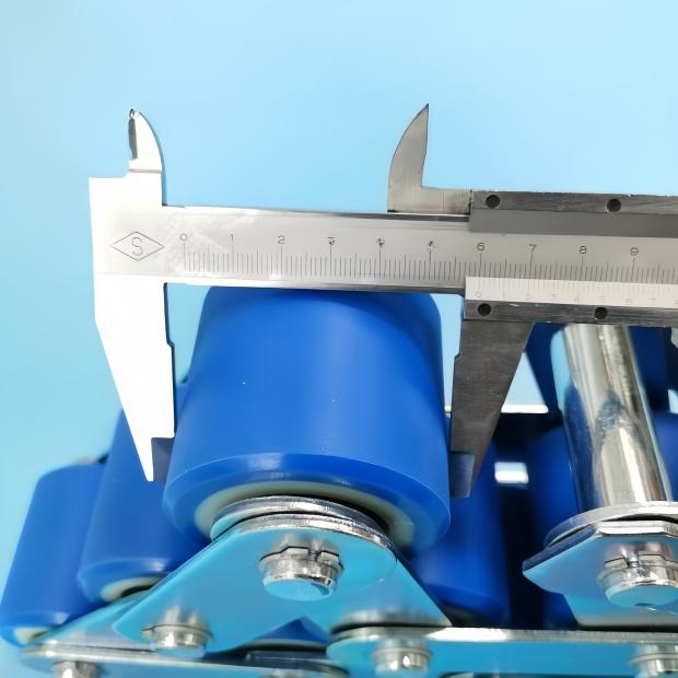  SOK Escalator Handrail Tension Chain pitch 70mm Roller Size 760*55 with 9rollers