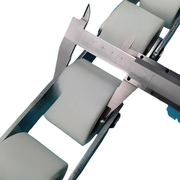  SOK Escalator Handrail Tension Chain With 8 Rollers Pitch Is100mm And Roller Size Is 80x53x6204