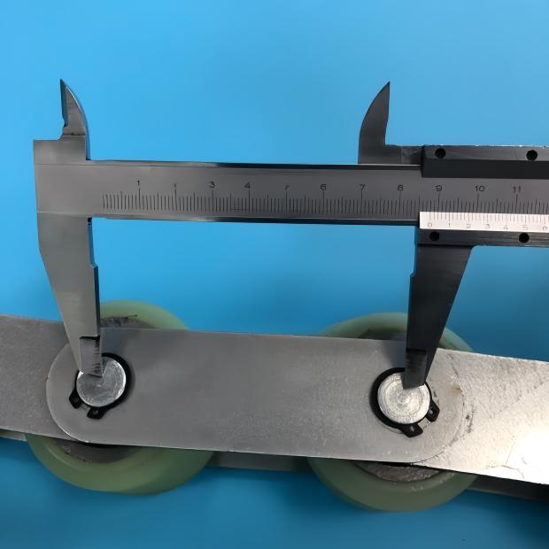  SOK 9300 Escalator Handrail Tension Chain with 5 Rollers, pitch is 88mm and roller size 60*55*6202