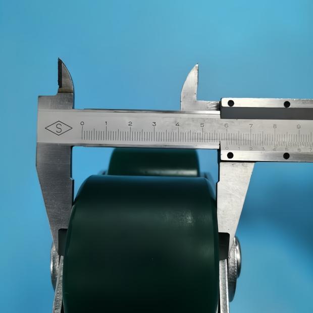 SOK Escalator Handrail Tesion Chain with 8 Rollers Pitch Is 85mm Roller Size 75*60*6004
